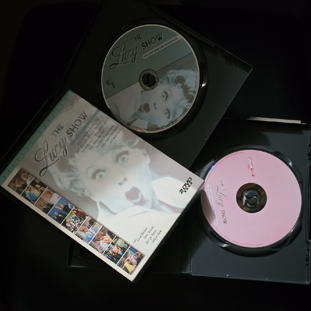 The Lucy Show Two DVD Collection 2-disc Fun Family Show - Picture 4 of 5